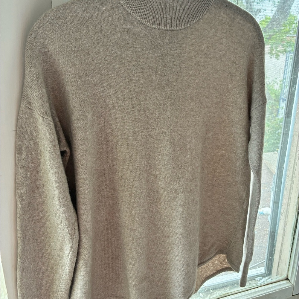Madewell Turtleneck Sweater in Light Beige - Picture 7 of 8